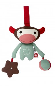 Inspiration Baby Shower gave. Babys første rangle i cool design fra Franck & Fischer. 100% økologisk bomuld i gode kontrastfarver. 199 kr. Se mere af Franck & Fischer universet her.